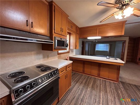 Interior, Kitchen, Wood Texture Flooring