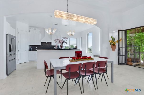 Chandelier, Dining room, Interior, Kitchen, Pendant Lights, Recessed Lighting