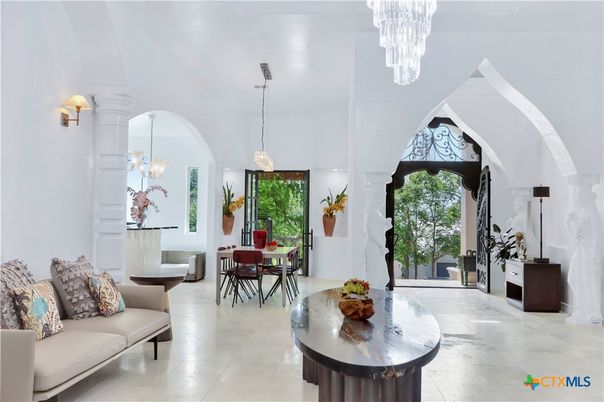 Chandelier, Dining room, Interior, Pendant Lights