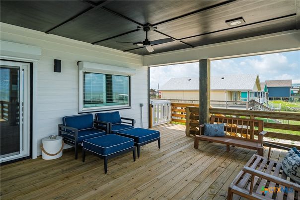 Exterior, Wood Texture Flooring
