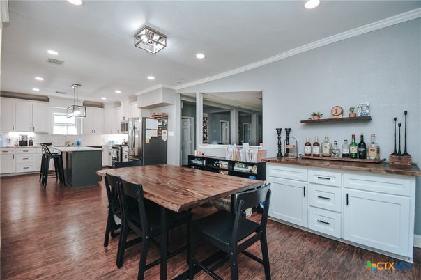 Interior, Kitchen, Pendant Lights, Recessed Lighting, Wood Texture Flooring