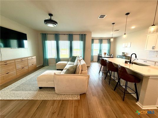 Dining room, Interior, Kitchen, Living room, Pendant Lights, Recessed Lighting, Wood Texture Flooring