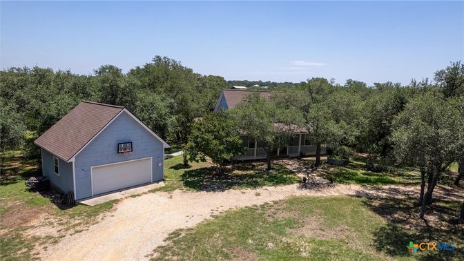 Backyard, Detached Garage, Exterior
