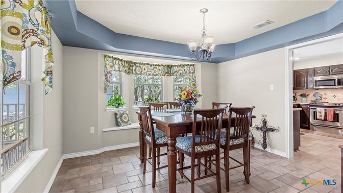Chandelier, Dining room, Interior, Kitchen, Pendant Lights