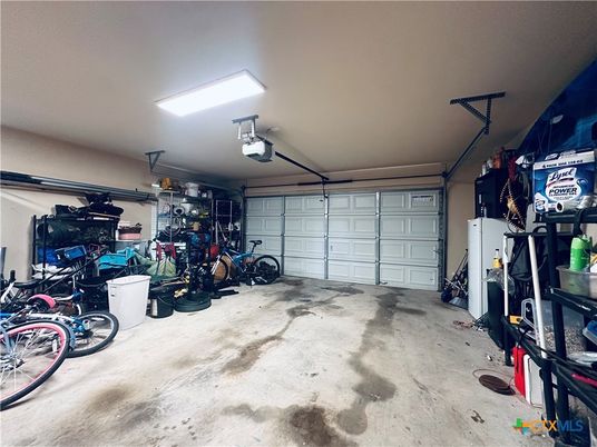 Garage, Interior