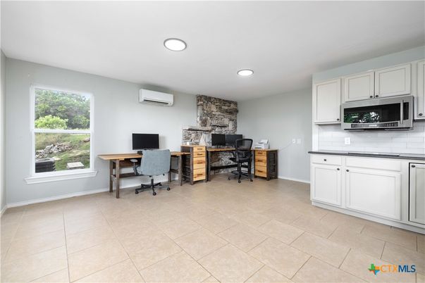 Home Office, Interior, Recessed Lighting, Stone Walls