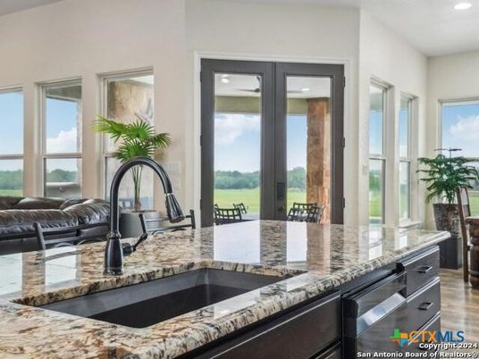 Interior, Kitchen, Recessed Lighting, Water, Wood Texture Flooring