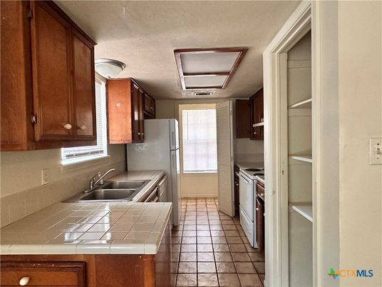 Interior, Kitchen, Tile Countertops