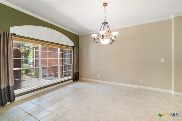 Chandelier, Empty room, Interior, Pendant Lights