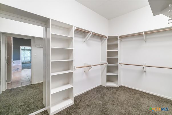 Interior, Walk-in Closets