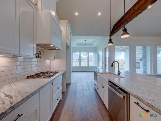 Chandelier, Interior, Kitchen, Pendant Lights, Recessed Lighting, Wood Texture Flooring