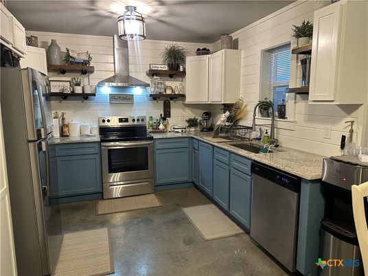 Interior, Kitchen, Stainless Steel Appliances