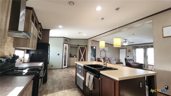Interior, Kitchen, Pendant Lights, Recessed Lighting, Wood Texture Flooring