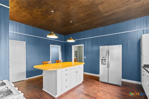 Interior, Kitchen, Pendant Lights, Wooden Ceilings, Wood Texture Flooring