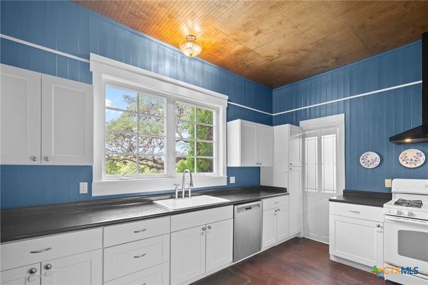 Interior, Kitchen, Wooden Ceilings, Wood Texture Flooring