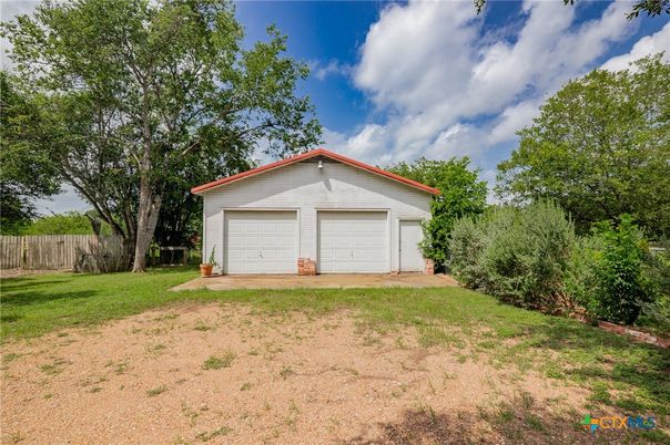Backyard, Detached Garage, Exterior