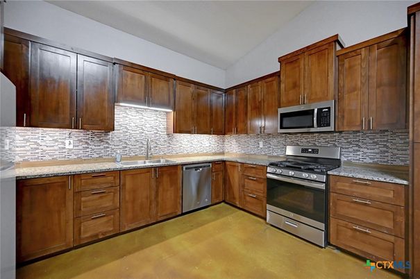 Interior, Kitchen, Stainless Steel Appliances