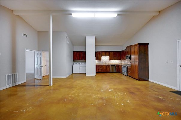 Empty room, Interior, Kitchen, Stainless Steel Appliances, Washer
