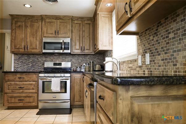 Interior, Kitchen, Recessed Lighting