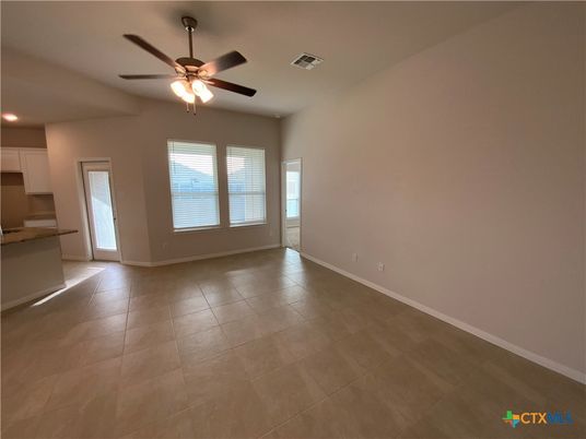 Empty room, Interior, Kitchen, Recessed Lighting