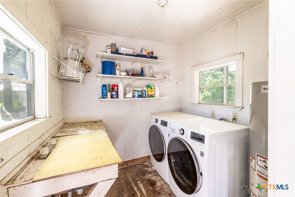 Interior, Washer