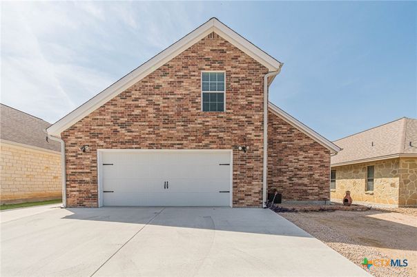 Attached, Exterior, Facade, Brick Facade, Brick Traditional