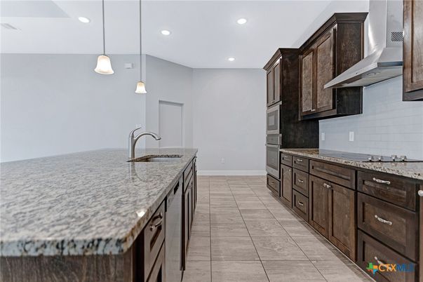 Interior, Kitchen, Pendant Lights, Recessed Lighting