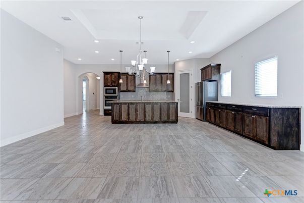 Chandelier, Interior, Kitchen, Marble, Pendant Lights, Recessed Lighting, Stainless Steel Appliances
