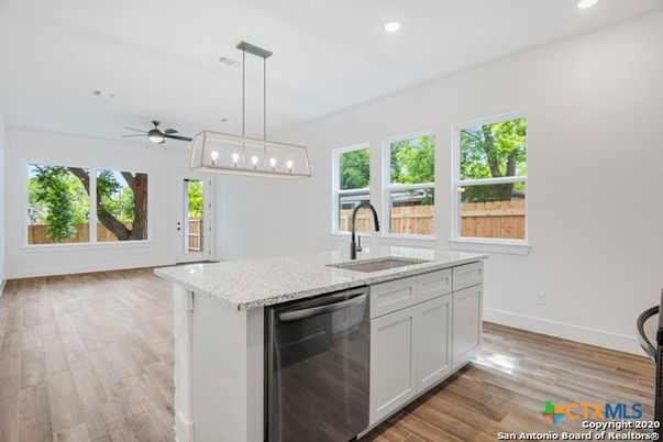 Interior, Kitchen, Pendant Lights, Recessed Lighting, Wood Texture Flooring
