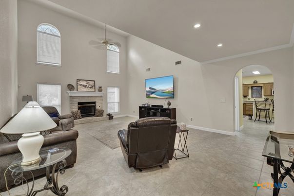 Fireplace, Interior, Living room, Recessed Lighting