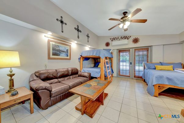 Bedroom, Interior, Living room