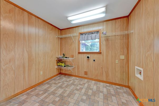 Empty room, Interior, Wooden Walls