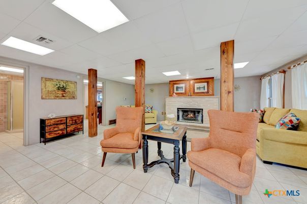 Fireplace, Interior, Living room, Recessed Lighting