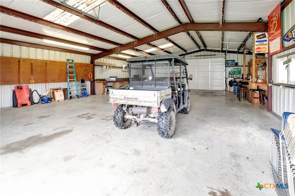 Garage, Interior