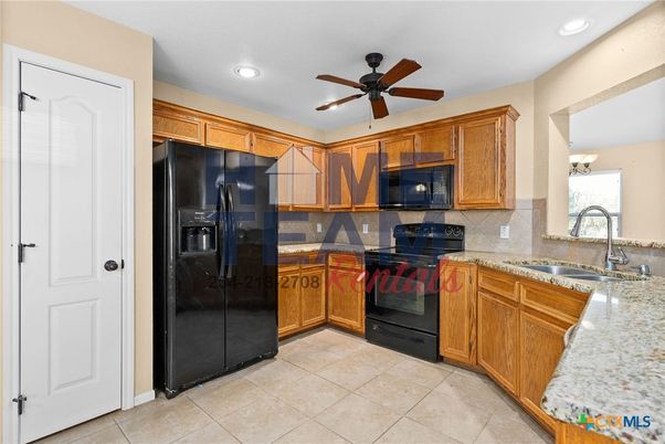 Interior, Kitchen, Recessed Lighting
