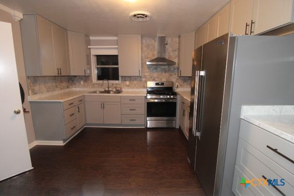Interior, Kitchen, Stainless Steel Appliances, Wood Texture Flooring
