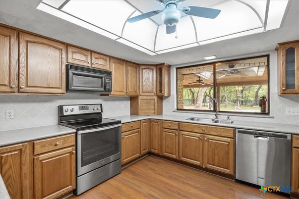 Interior, Kitchen, Stainless Steel Appliances, Wood Texture Flooring