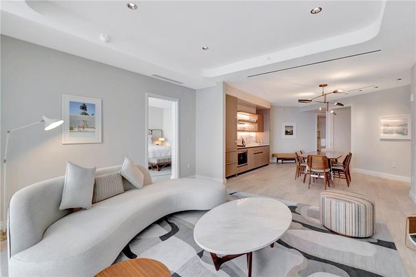Dining room, Interior, Kitchen, Living room, Pendant Lights, Recessed Lighting, Wood Texture Flooring