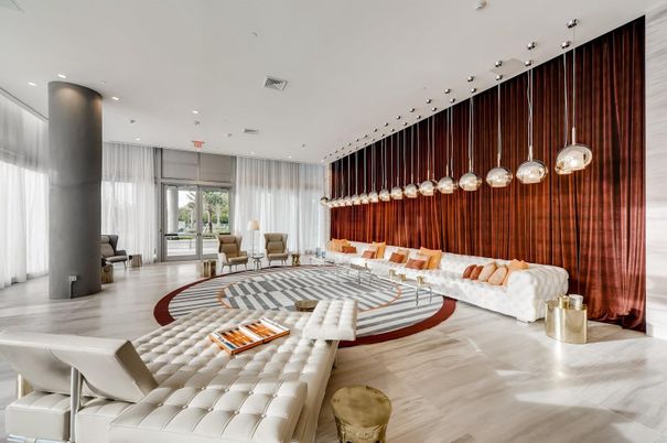 Interior, Living room, Pendant Lights, Recessed Lighting