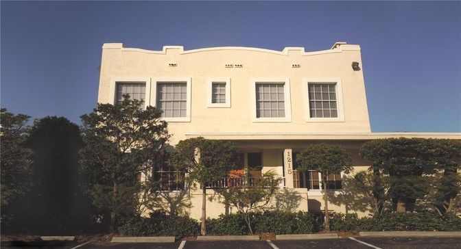 Exterior, Facade, Spanish Mediterranean