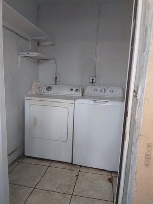 Interior, Utility Closets, Washer