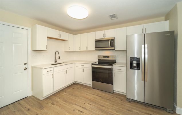 Interior, Kitchen, Stainless Steel Appliances, Wood Texture Flooring