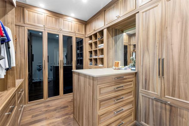 Interior, Recessed Lighting, Walk-in Closets, Wood Texture Flooring