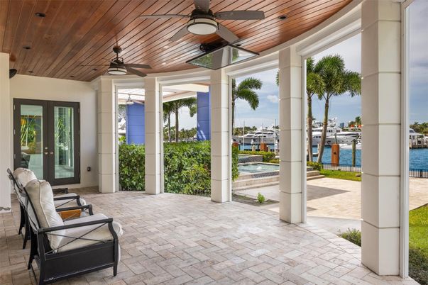 Exterior, Sun Room, Water