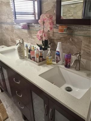 Bathroom, Dual Sink Vanities, Interior