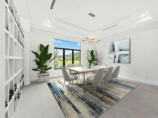 Dining room, Interior, Pendant Lights, Recessed Lighting