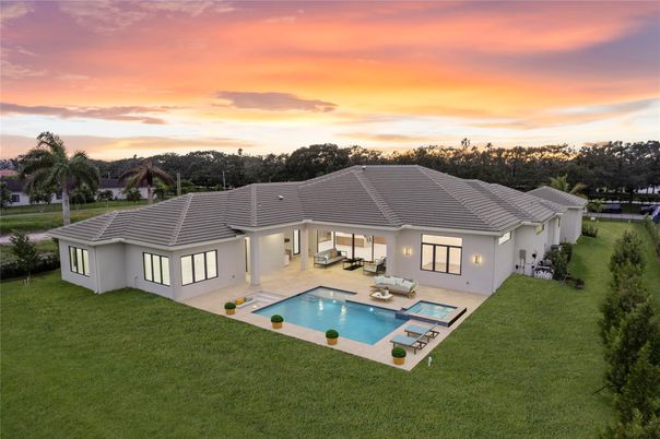 Backyard, Exterior, Pool