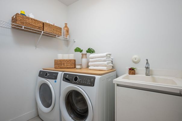 Interior, Washer