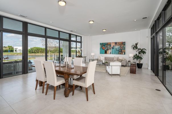 Dining room, Interior, Living room, Recessed Lighting, Water