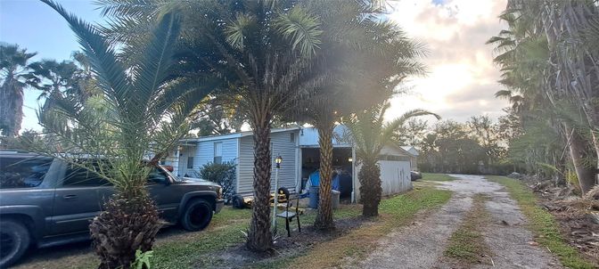 Backyard, Detached Garage, Exterior